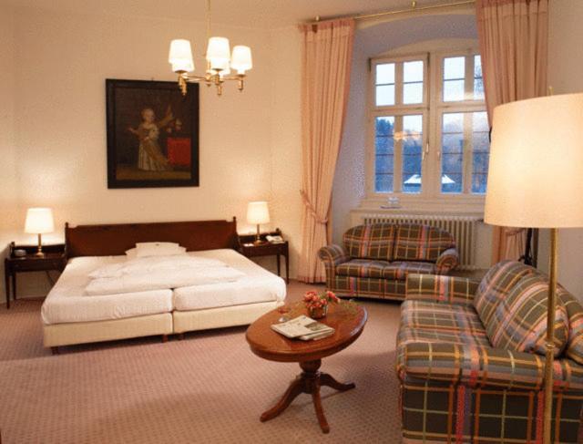 Hotel Und Restaurant Burg Schnellenberg Attendorn Zewnętrze zdjęcie
