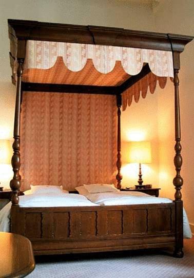 Hotel Und Restaurant Burg Schnellenberg Attendorn Zewnętrze zdjęcie