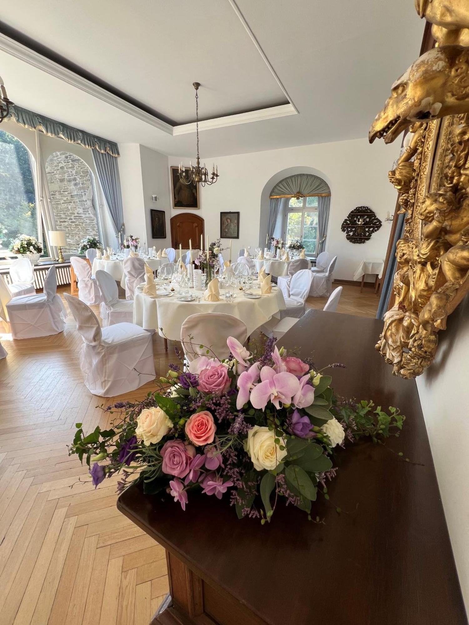 Hotel Und Restaurant Burg Schnellenberg Attendorn Zewnętrze zdjęcie